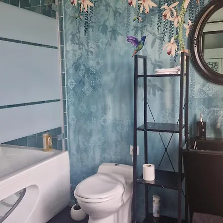 Chanelle Les Rosiers